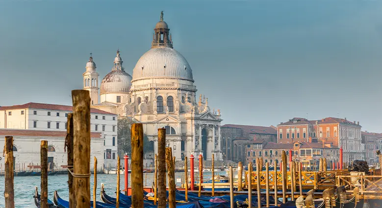 Venise Venice - European Headquarters